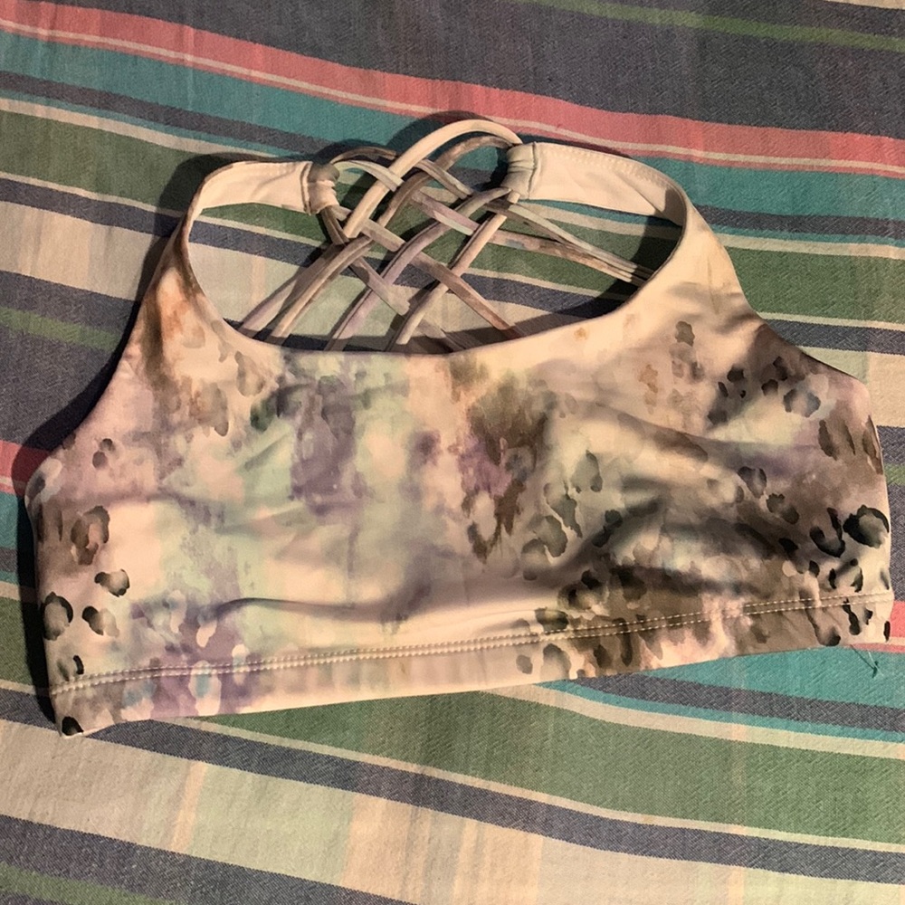 Onzie sports bra. Sz large